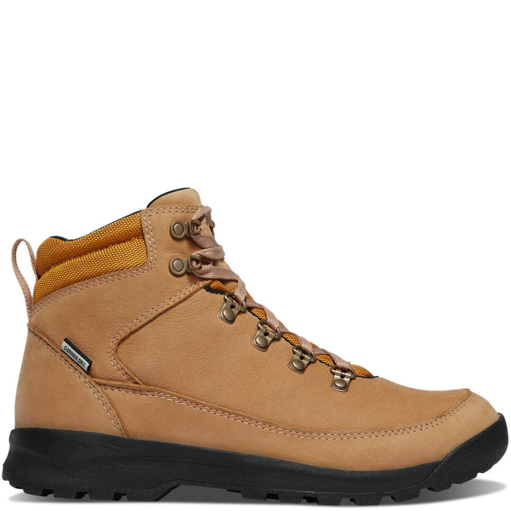 Women Hike | Danner Adrika Macaroon/pyrite