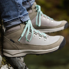 Women Hike | Danner Adrika Rock Ridge