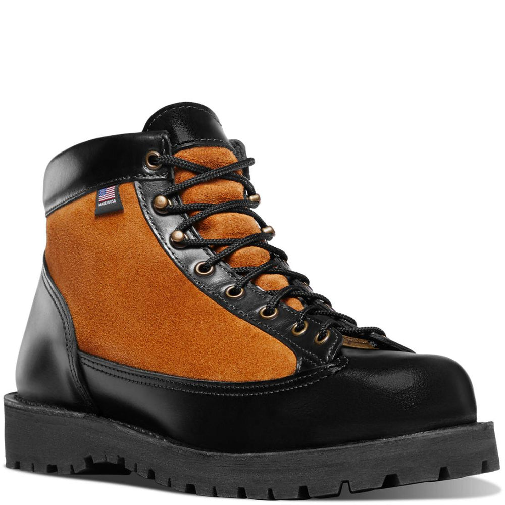 Men Hike | Danner Danner Light Revival Wallowa