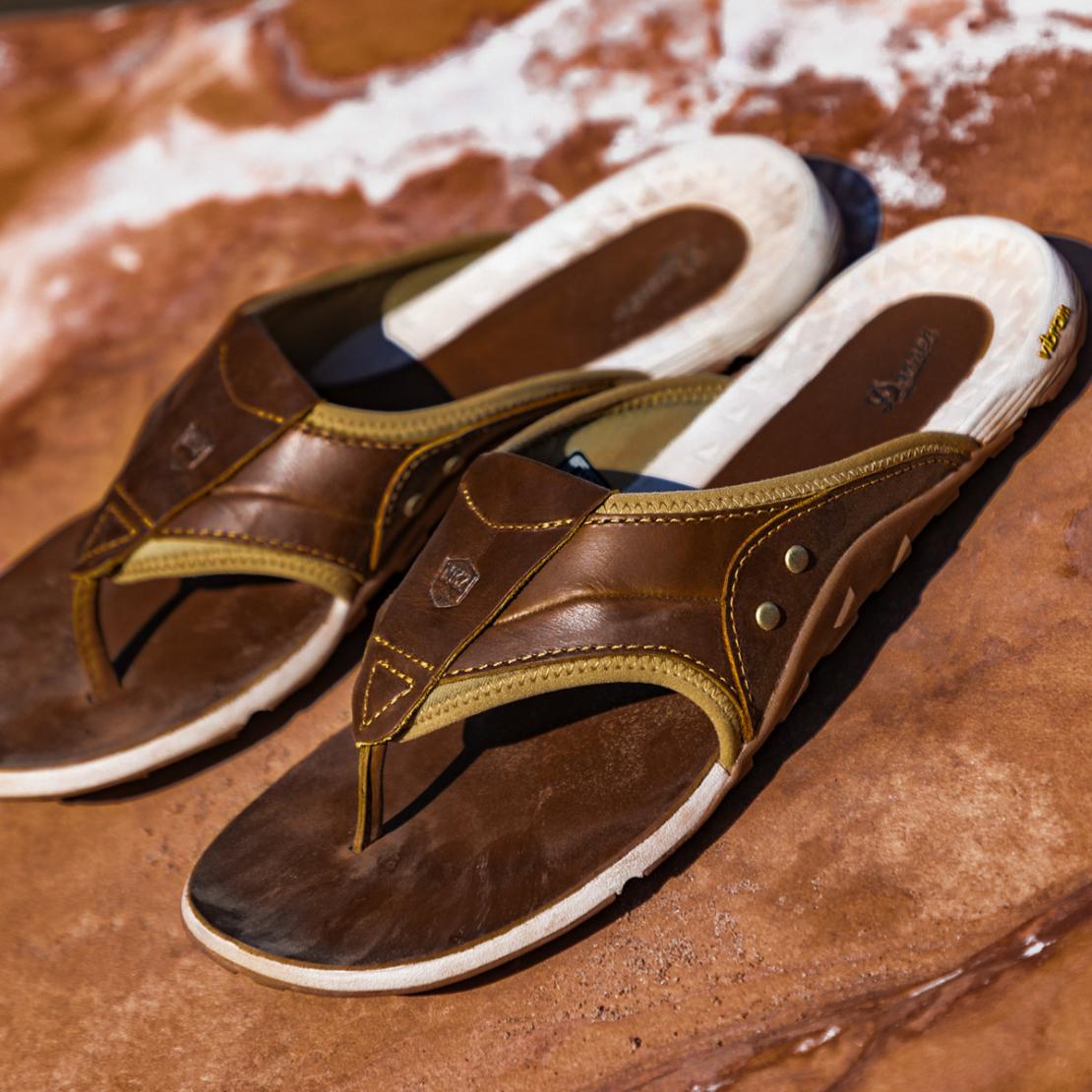 Men Hike | Danner Lost Coast Sandal Sand Dune