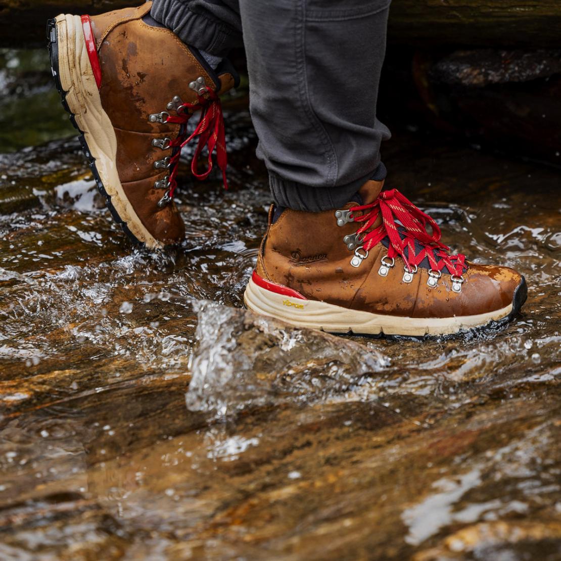 Men Hike | Danner Mountain 600 Leaf GTX Grizzly Brown/rhodo Red