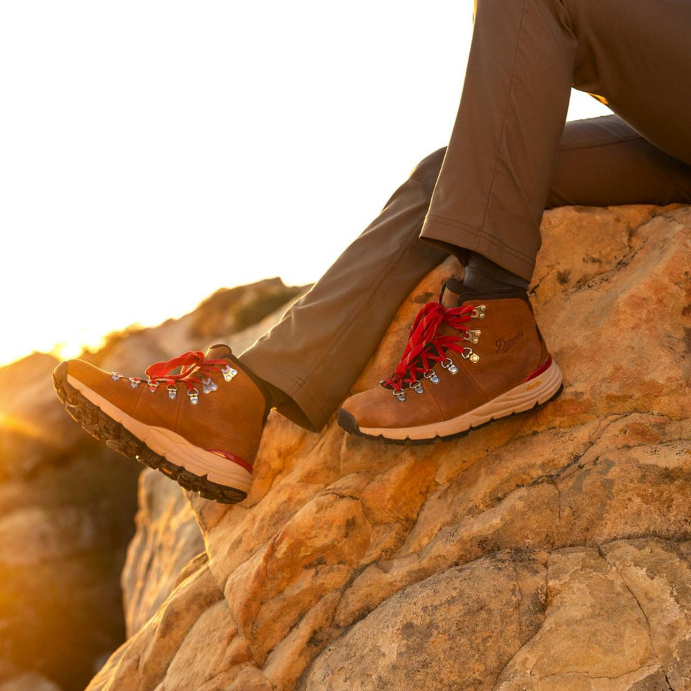 Men Hike | Danner Mountain 600 Leaf GTX Grizzly Brown/rhodo Red