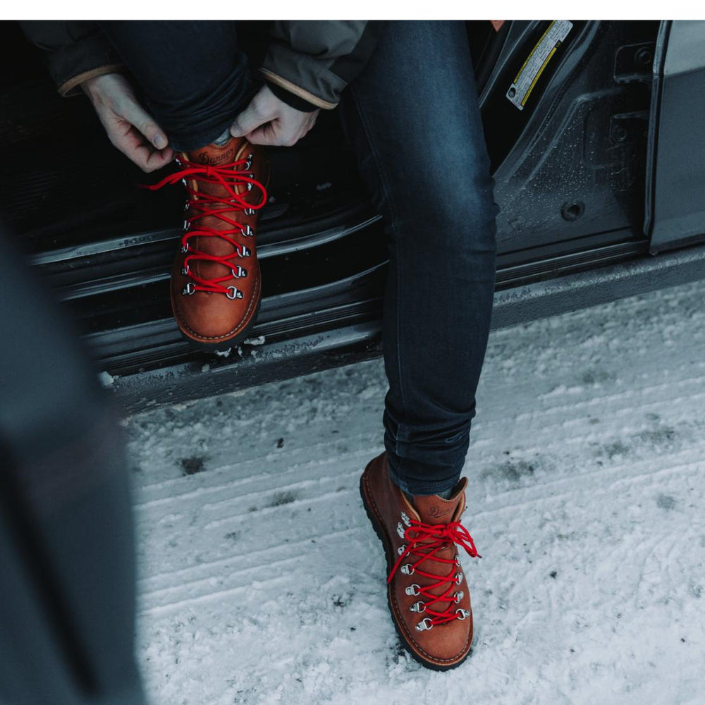 Men Hike | Danner Mountain Light Cascade Clovis - Gore-tex