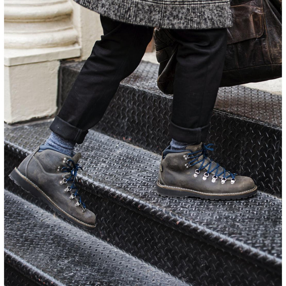 Men Hike | Danner Mountain Pass Gunmetal