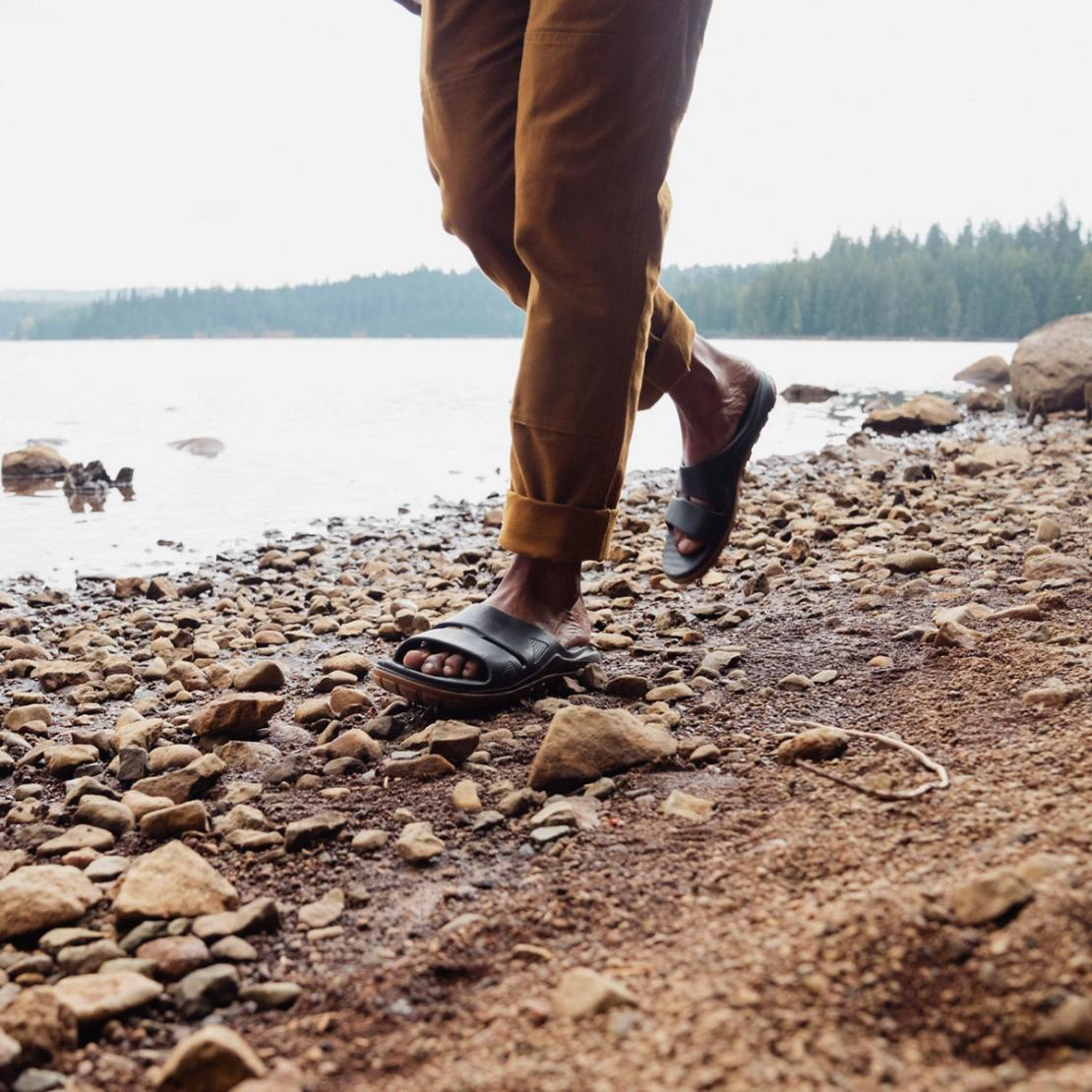 Men Hike | Danner Shelter Cove Black