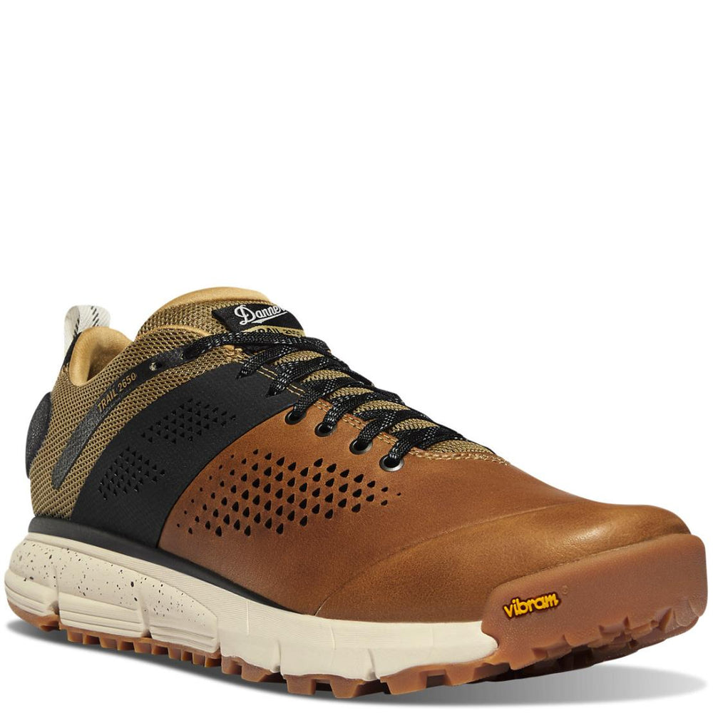 Men Hike | Danner Trail 2650 Prairie Sand