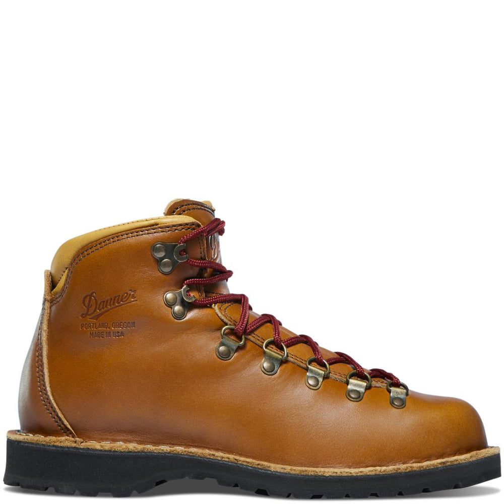Men Lifestyle | Danner Mountain Pass Horween Rio