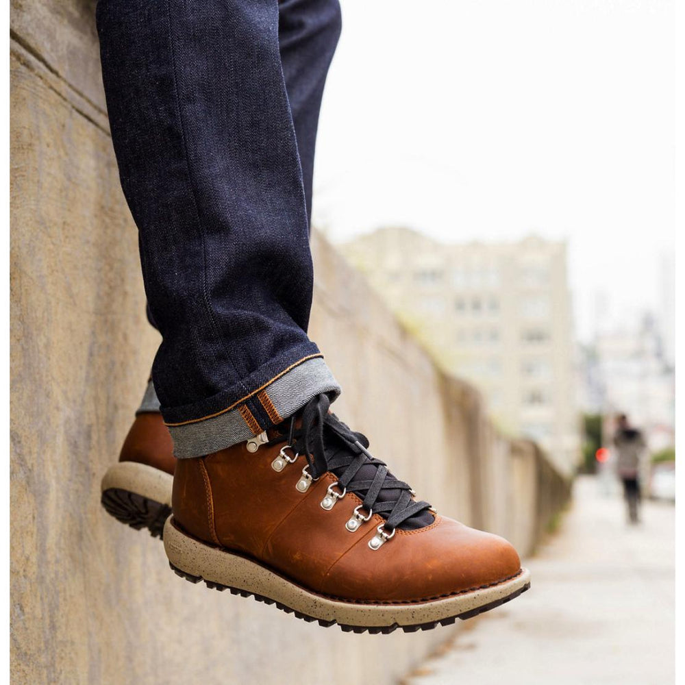 Men Lifestyle | Danner Vertigo 917 Light Brown