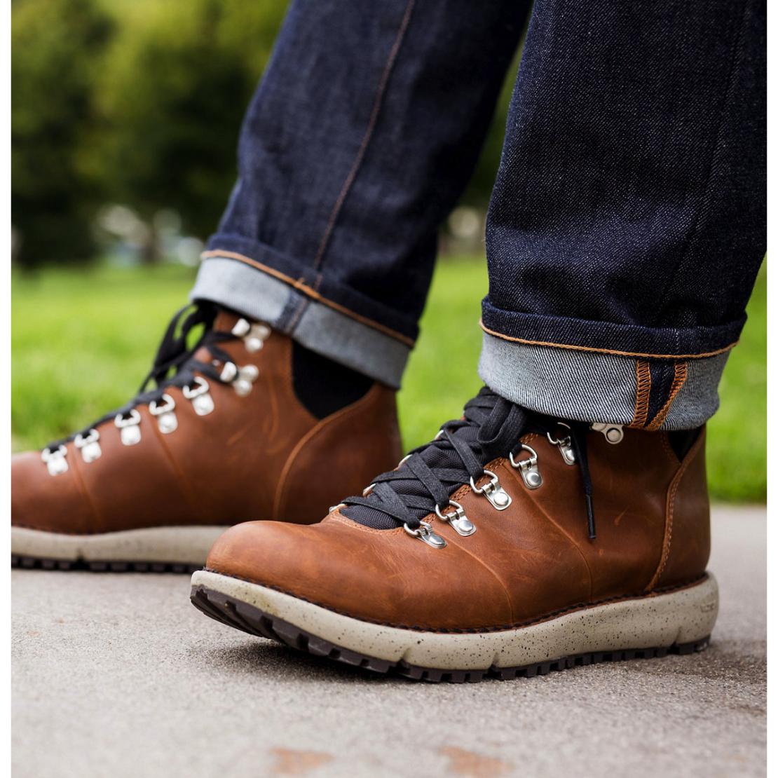 Men Lifestyle | Danner Vertigo 917 Light Brown