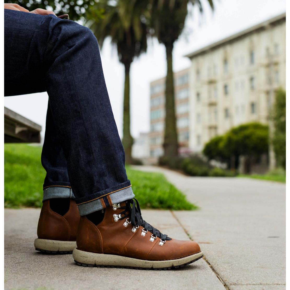 Men Lifestyle | Danner Vertigo 917 Light Brown