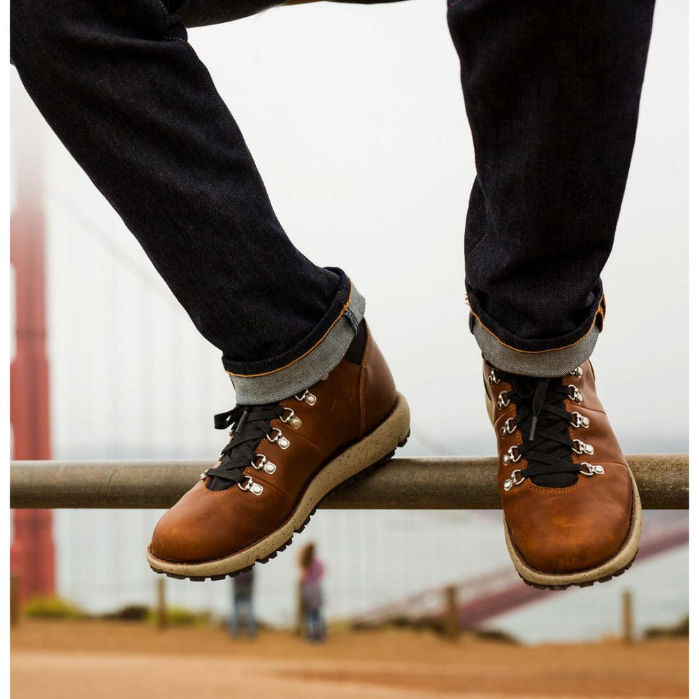 Men Lifestyle | Danner Vertigo 917 Light Brown