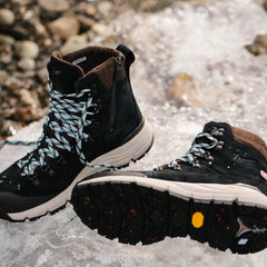 Women Hike | Danner Arctic 600 Side-Zip Black/spark Blue 200g