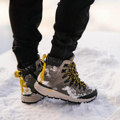 Women Hike | Danner Arctic 600 Side-Zip Driftwood/yellow 200g