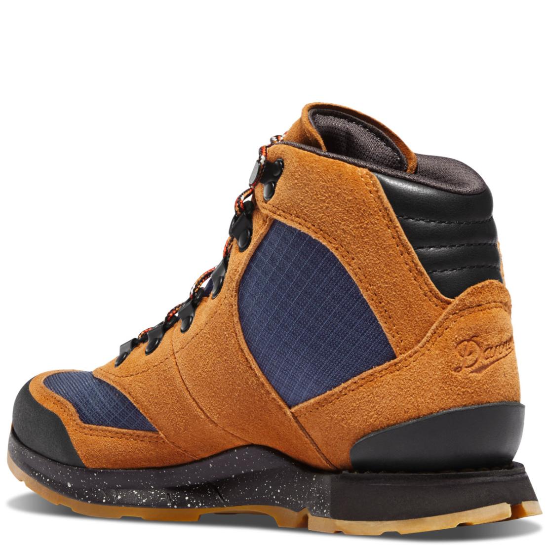 Women Hike | Danner Free Spirit Brown/navy