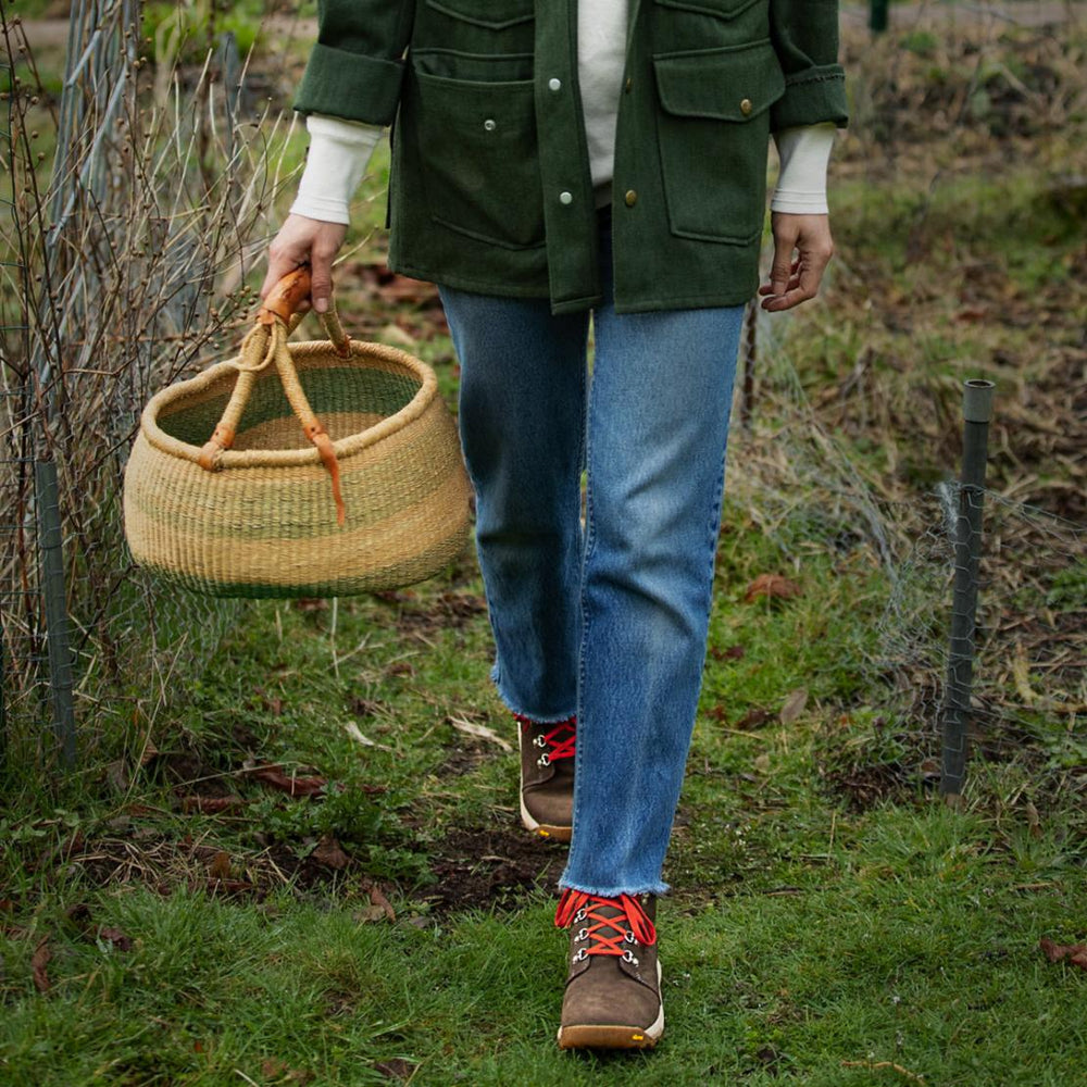 Women Hike | Danner Inquire Chukka Iron/picante