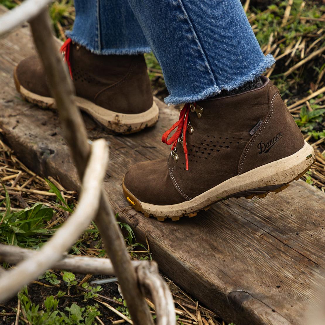 Women Hike | Danner Inquire Chukka Iron/picante