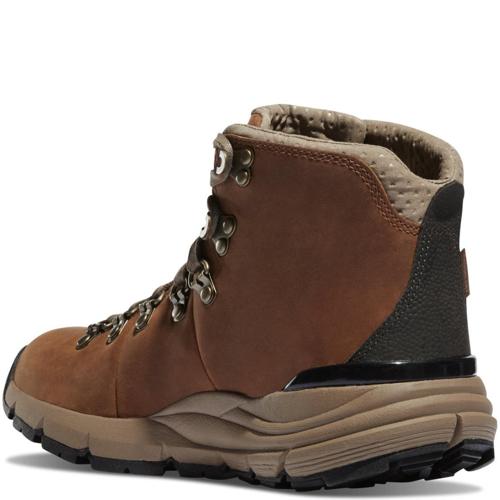 Women Hike | Danner Mountain 600 Rich Brown