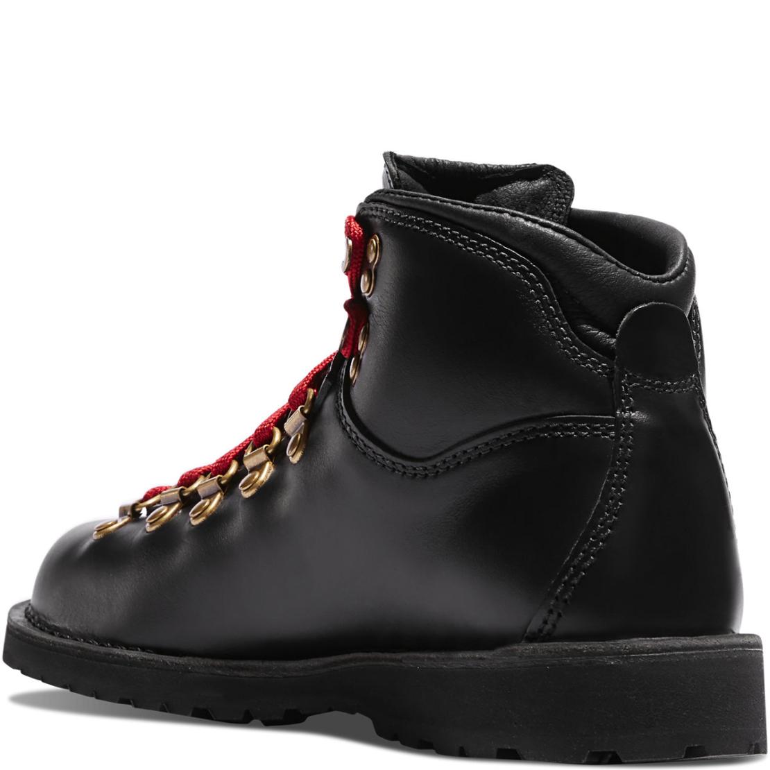 Women Hike | Danner Mountain Pass Black
