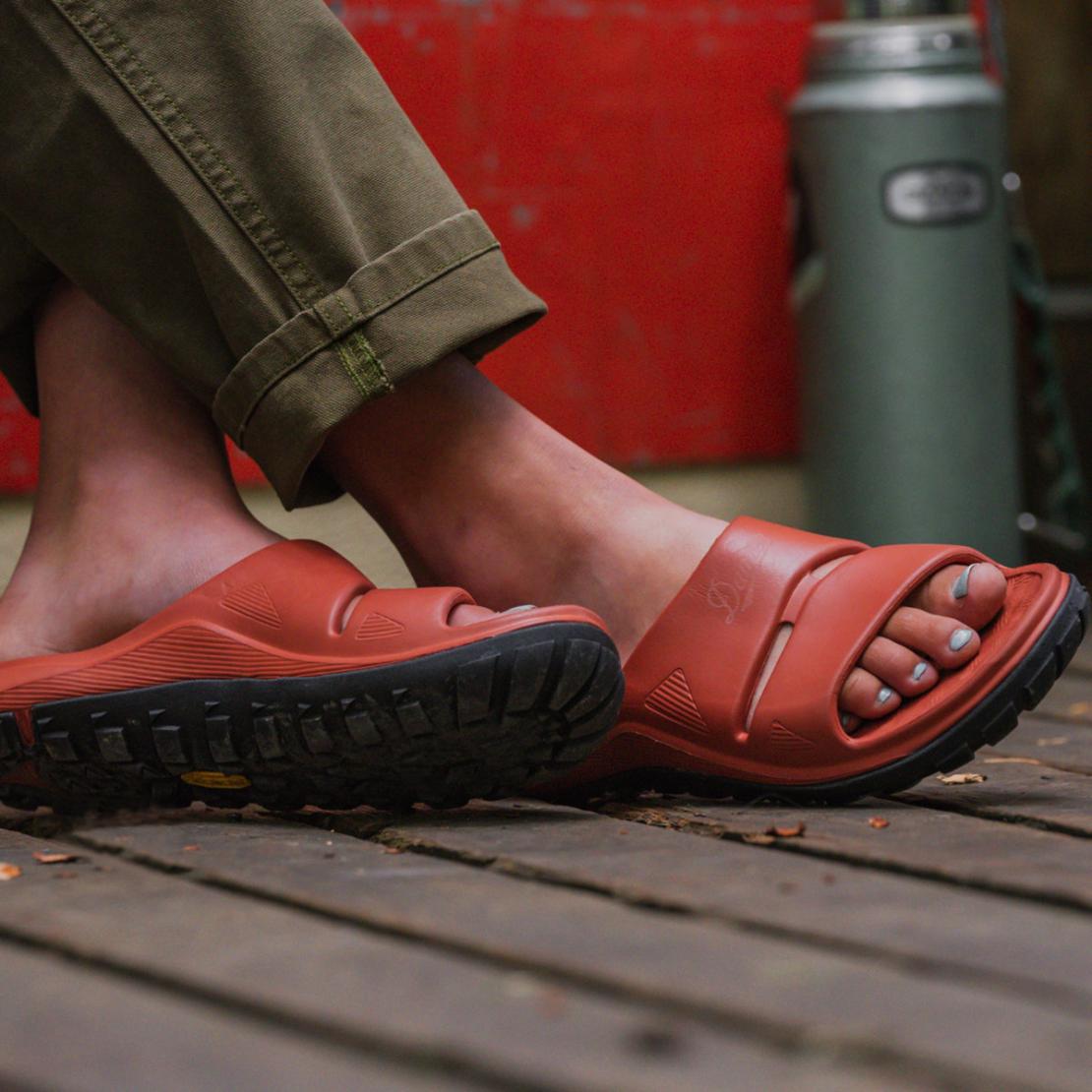 Women Hike | Danner Shelter Cove Potter's Clay