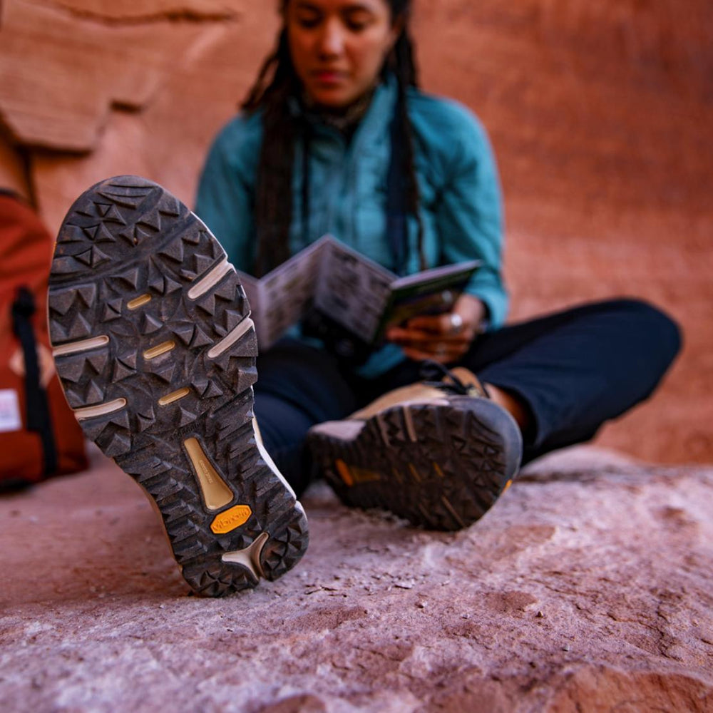 Women Hike | Danner Trail 2650 GTX Prairie Sand/gray