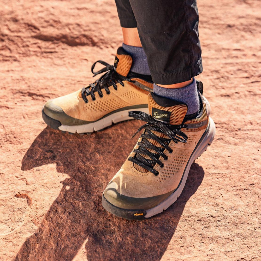 Women Hike | Danner Trail 2650 GTX Prairie Sand/gray