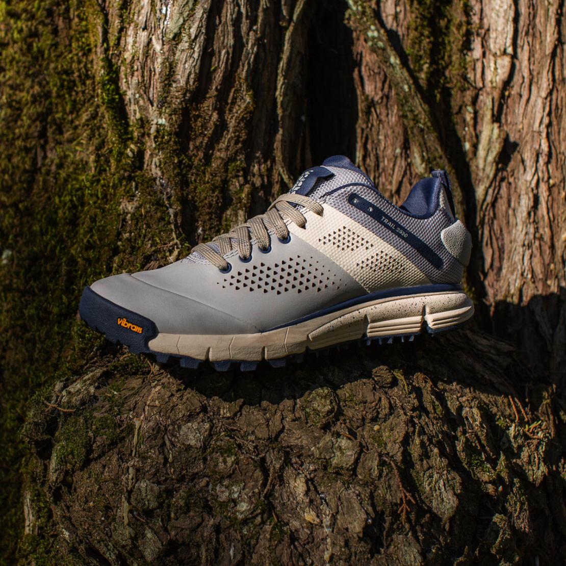 Women Lifestyle | Danner FP Movement Trail 2650 Vapor Blue/butter Cream