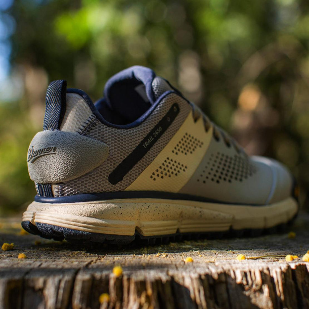 Women Lifestyle | Danner FP Movement Trail 2650 Vapor Blue/butter Cream