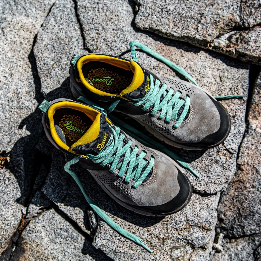 Women Lifestyle | Danner Trail 2650 Gray/blue/spectra Yellow